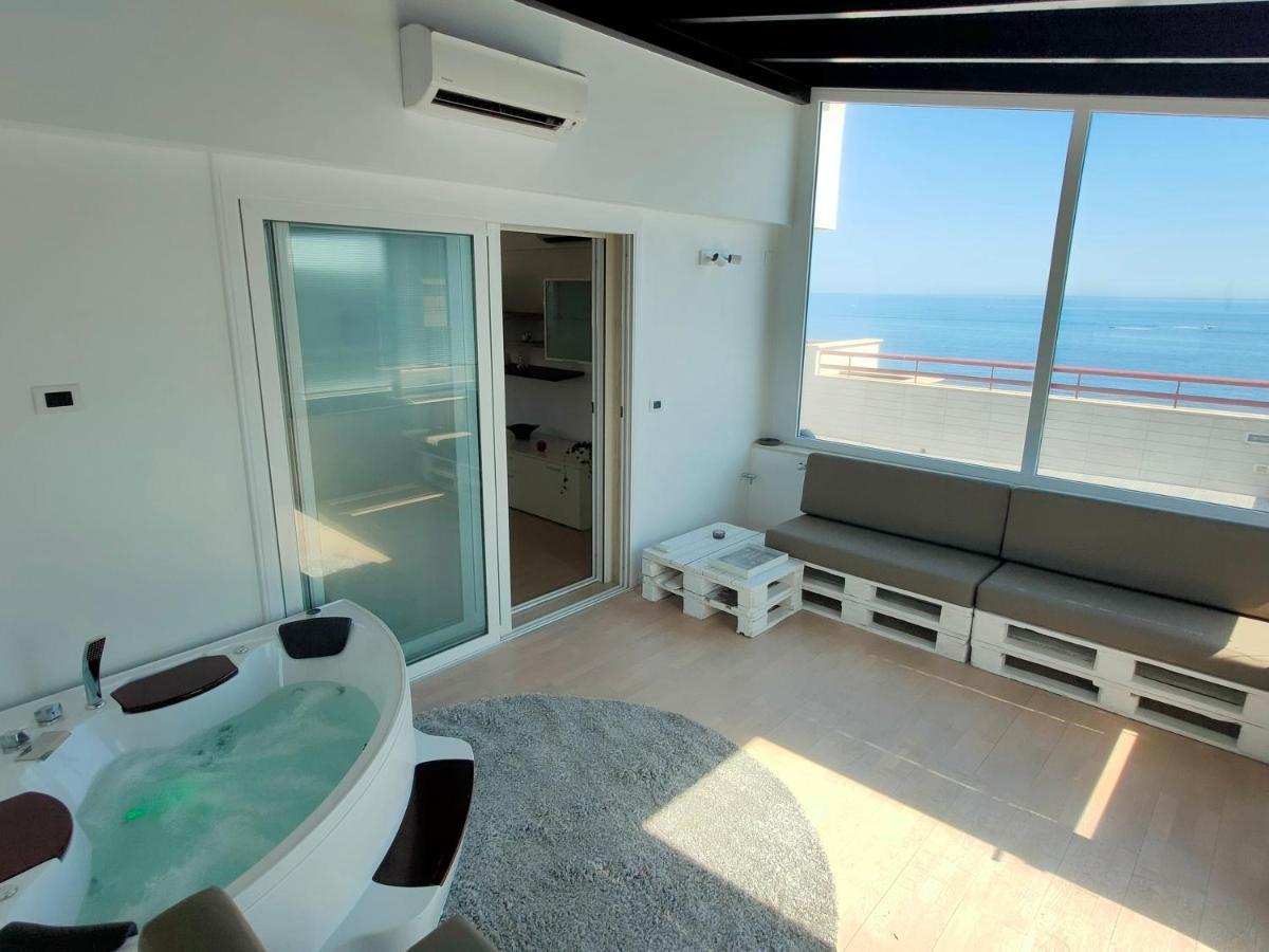 Seafront Suites Bari Eksteriør bilde